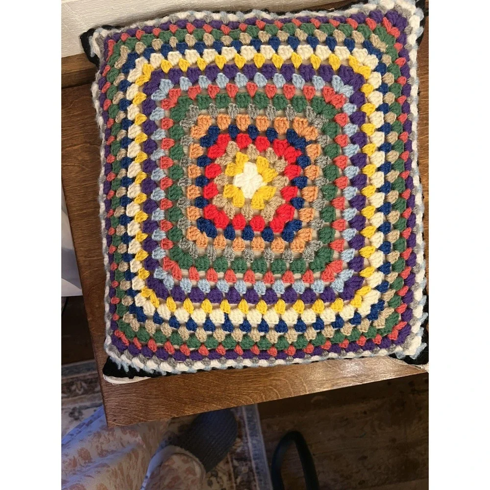 Afghan Granny Square Pillow Square Knit 17x17 Handmade - detailed and gorgeous!